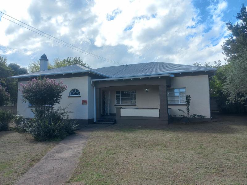 4 Bedroom Property for Sale in Balmoral Eastern Cape